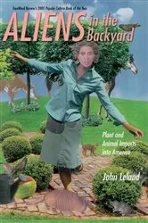 Book cover of Aliens in the Backyard by John Leland