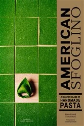 Book cover of American Sfoglino by Evan Funke