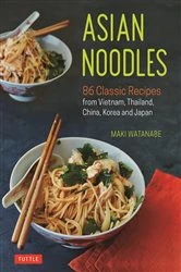 Book cover of Asian Noodles by Maki Watanabe