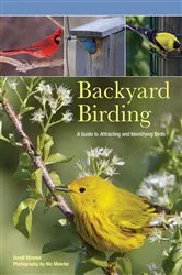 Book cover of Backyard Birding by Randi Minetor