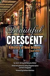 Book cover of Beautiful Crescent by Unknown