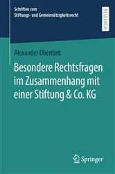 Book cover of Besondere Rechtsfragen im Zusammenhang mit einer Stiftung & Co. KG by Unknown