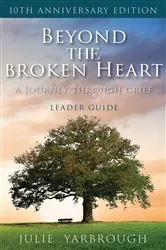 Book cover of Beyond the Broken Heart by Julie Yarbrough