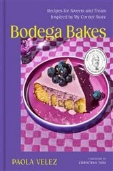 Book cover of Bodega Bakes by Paola Velez
