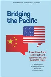 Book cover of Bridging the Pacific by C. Fred Bergsten