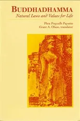 Book cover of Buddhadhamma by Phra Prayudh Payutto
