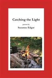 Book cover of Catching the Light by Joanna Horton