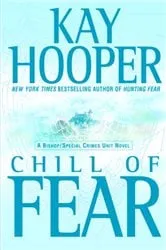 Book cover of Chill of Fear by Kay Hooper