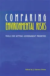 Book cover of Comparing Environmental Risks by J. Clarence Davies