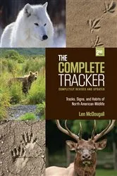 Book cover of Complete Tracker (2nd ed.) by Len McDougall