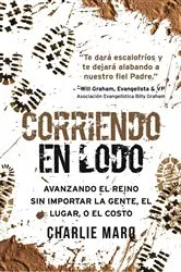 Book cover of CORRIENDO EN LODO by Charlie Marq