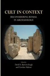 Book cover of Cult in Context by Caroline Malone