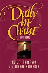 Book cover of Daily in Christ by Neil T. Anderson