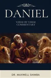 Book cover of Daniel: Expositor's Bible Study and Commentary by Maxwell Shimba