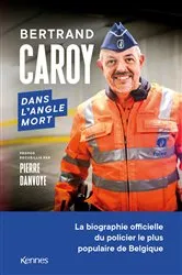 Book cover of Dans l'angle mort by Unknown
