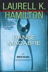 Book cover of Danse Macabre by Laurell K. Hamilton