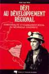 Book cover of Défi au développement régional by Juan-Luis Klein