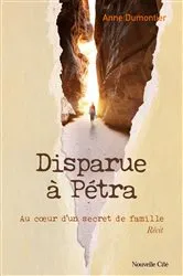 Book cover of Disparue à Pétra by Anne Dumontier