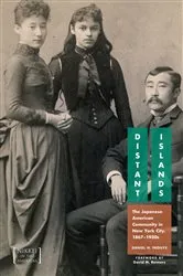 Book cover of Distant Islands by Daniel H. Inouye