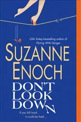 Book cover of Don't Look Down by Jennifer Crusie