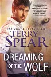 Book cover of Dreaming of the Wolf by Terry Spear