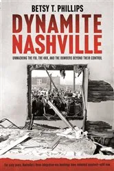 Book cover of Dynamite Nashville by Betsy Phillips