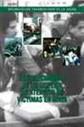 Book cover of Establecimiento de un sistema de atención de víctimas en masa by OPS