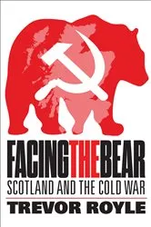 Book cover of Facing the Bear by Trevor Royle