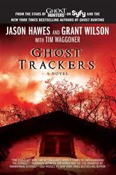 Book cover of Ghost Trackers by Chris Gudgeon