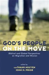 Book cover of God’s People on the Move by vanThanh SVD Nguyen