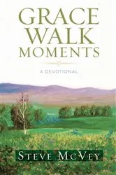 Book cover of Grace Walk Moments by Steve McVey