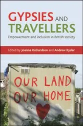 Book cover of Gypsies and Travellers by Joanna Richardson