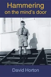 Book cover of Hammering on the mind's door by David Horton