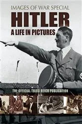 Book cover of Hitler: A Life in Pictures by Bob Carruthers