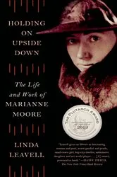 Book cover of Holding On Upside Down by Linda Leavell