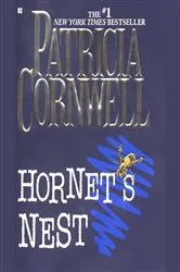 Book cover of Hornet's Nest by Patricia Cornwell
