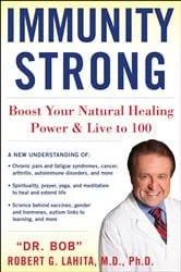 Book cover of Immunity Strong by Robert G. Lahita