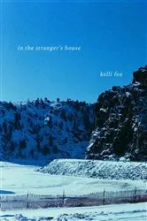 Book cover of in the stranger's house by Kelli Fox