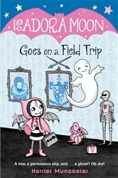 Book cover of Isadora Moon Goes on a Field Trip by Harriet Muncaster