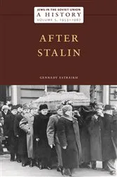 Book cover of Jews in the Soviet Union: A History by Gennady Estraikh