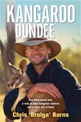 Book cover of Kangaroo Dundee by Chris Barns
