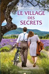 Book cover of Le village des secrets by Sylvie Lassalle