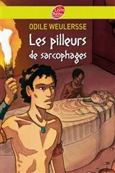 Book cover of Les pilleurs de sarcophages by Odile Weulersse