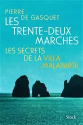 Book cover of Les trente-deux marches by Pierre de Gasquet