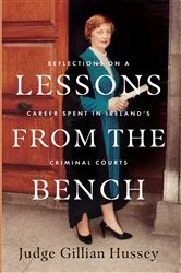 Book cover of Lessons From the Bench by Gillian Hussey