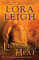 Book cover of Lion's Heat by Unknown