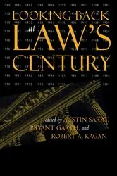 Book cover of Looking Back at Law's Century by Austin Sarat