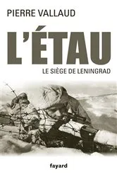 Book cover of L'Étau by Pierre Vallaud
