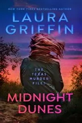 Book cover of Midnight Dunes by Laura Griffin