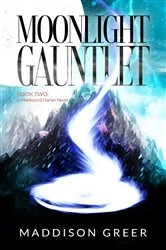 Book cover of Moonlight Gauntlet by Maddison Greer